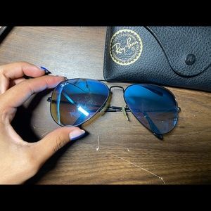 Ray ban aviator sunglasses